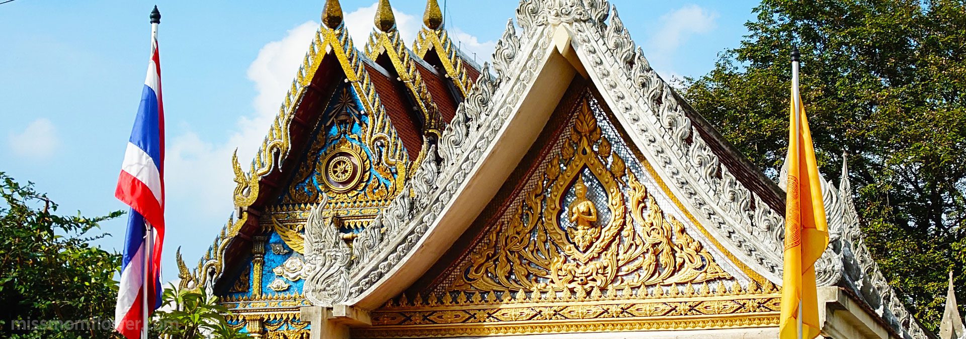 สถาปัตยกรรมหน้าบันภายในวัดพระไกรสีห์ (วัดน้อย) รามคำแหง